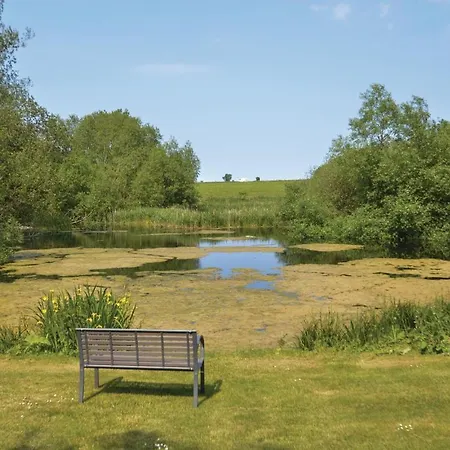 4 Bedroom Beach Front Home In Stege Dom wakacyjny Stege